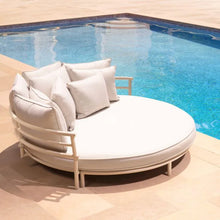Load image into Gallery viewer, Outdoor Bed Laguno sand lewis off-white/grey