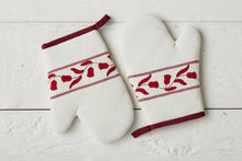 Load image into Gallery viewer, Oven Mitt, Tulip