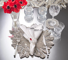 Load image into Gallery viewer, Zénith Napkin Rings in Crystal, Set of 4 in a Gift Box