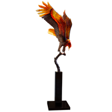 Load image into Gallery viewer, Prestige Eagle by Madeleine van der Knoop 8 ex