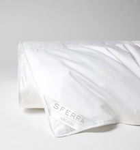 Load image into Gallery viewer, Queen Duvet 90X94 - Arcadia Collection - By Sferra