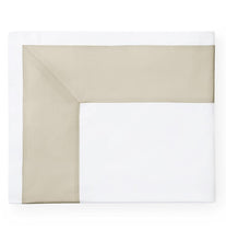 Load image into Gallery viewer, Twin Flat Sheet 74X114 - Casida Collection - By Sferra