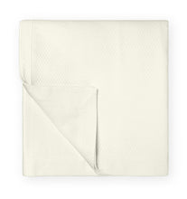 Load image into Gallery viewer, Twin Coverlet 75X95 - Perrio Collection - By Sferra