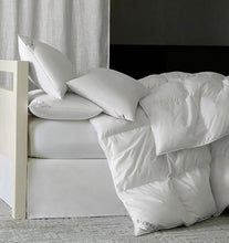 Load image into Gallery viewer, Twin Duvet 71X86 34 Oz Heavy - Cardigan Collection - By Sferra

