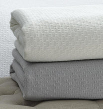 Load image into Gallery viewer, King Blanket 120X100 - Corino Collection - By Sferra