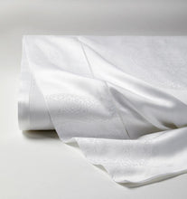 Load image into Gallery viewer, Queen Flat Sheet 96X114 - Giza Medallion Collection - By Sferra