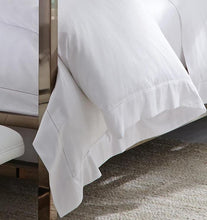 Load image into Gallery viewer, Queen Duvet Cover 88X92 - Giza Sateen Collection - By Sferra