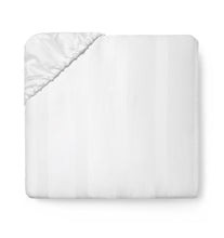 Load image into Gallery viewer, Queen Fitted 60X80X17 - Giza Stripe Collection - By Sferra
