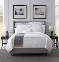 Load image into Gallery viewer, Full/Queen Duvet Cover 88X92 - Grande Hotel Collection - By Sferra
