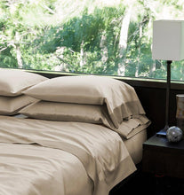 Load image into Gallery viewer, Queen Bottom Fitted 60X80X17 - Larro  Collection - By Sferra