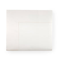 Load image into Gallery viewer, Twin Flat Sheet 74X114 - Lucio Collection - By Sferra