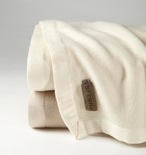 Load image into Gallery viewer, Bagged Linen Twin Blanket 75X94 - Olindo Collection - By Sferra