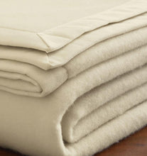 Load image into Gallery viewer, Bagged Linen Full/Queen Blanket 100X94 - Savoy Collection - By Sferra