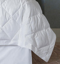 Load image into Gallery viewer, Twin Blanket 73X98 14Oz - Tilney Collection - By Sferra