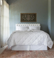 Load image into Gallery viewer, Twin Blanket 73X98 14Oz - Tilney Collection - By Sferra