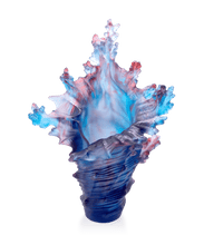 Load image into Gallery viewer, Mer de Coral Vase Large
