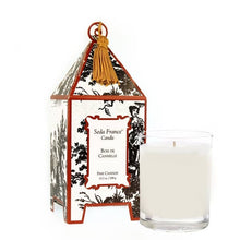 Load image into Gallery viewer, Seda France Candles - Bois de Cannelle Classic Toile Pagoda Box Candle
