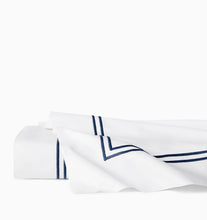 Load image into Gallery viewer, Twin Flat Sheet 74X114 - Grande Hotel Collection - By Sferra
