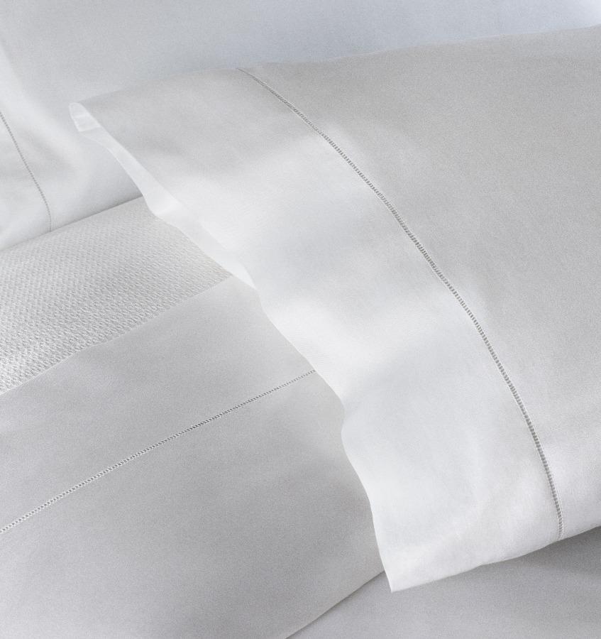 Standard Pillowcase 22X33 - Giza Luxe Collection - By Sferra