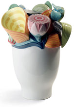 Load image into Gallery viewer, Naturofantastic Vase. Multicolor

