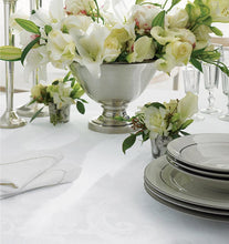 Load image into Gallery viewer, Round Tablecloth 90X0 - Acanthus Collection - By Sferra
