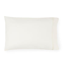 Load image into Gallery viewer, Standard Pillow Case 22X33 - Grande Hotel Collection - By Sferra

