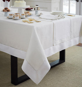 Oblong Tablecloth 66X160 - Reece Collection - By Sferra